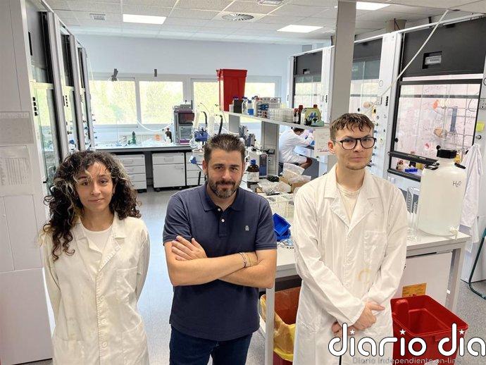 Un equipo de la UMU descubre una reacción química para acelerar el desarrollo de mejores fármacos