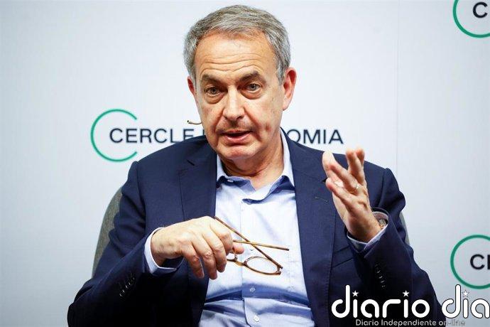 Un juzgado de Madrid investiga la filtración de mensajes personales de Zapatero en el 'caso Plus Ultra'