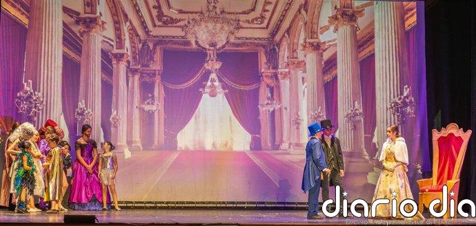 Un proyecto educativo en Almendralejo reúne a alumnos, familias y docentes en torno al teatro musical