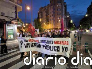 Una multitudinaria manifestación pide en Logroño "viviendas para vivir" no para "especular"