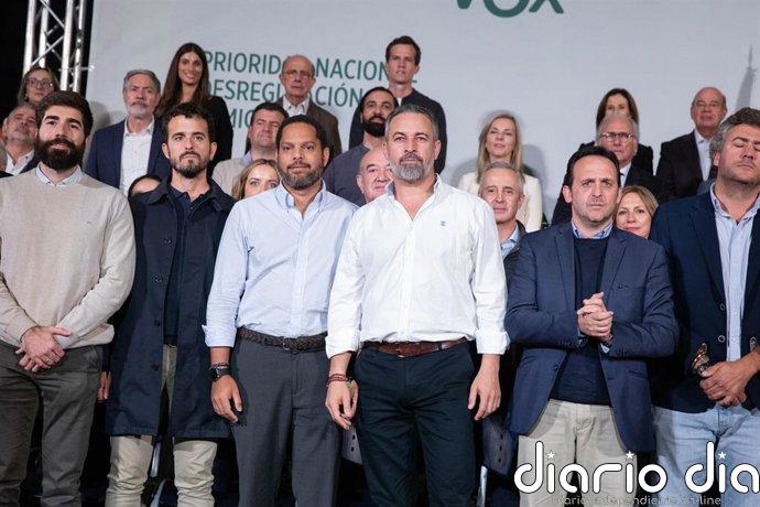 Vox presenta 20 independientes en las listas del PP al Senado en las seis provincias en las que no concurre