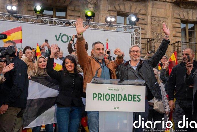 Vox se querella contra Adriana Lastra por la falta de protección del acto de Santiago Abascal en Avilés