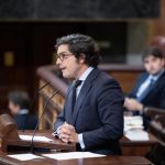 Vox urge a Sánchez a convocar elecciones y dice que "la única esperanza" del PSOE es "robarlas"