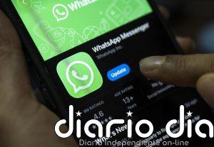 WhatsApp comienza a probar la programación de envío de mensajes en los que se incluyen también fotos y vídeos